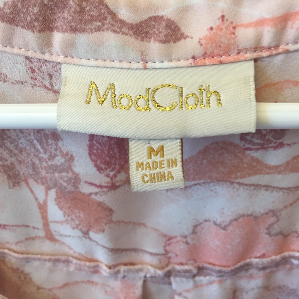 ModCloth Hillside Button Up Top, Sz M - Picture 3 of 7